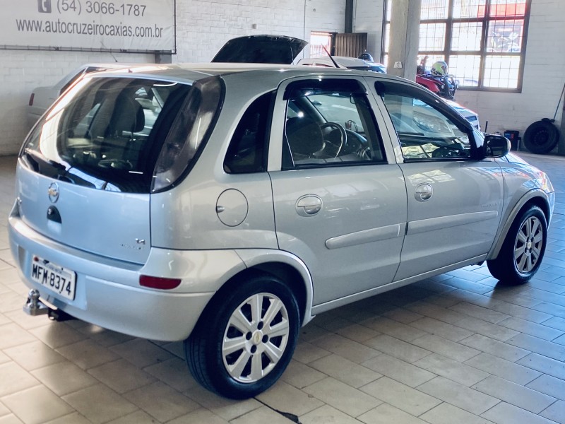 CORSA 1.4 MPFI PREMIUM 8V FLEX 4P MANUAL - 2009 - CAXIAS DO SUL