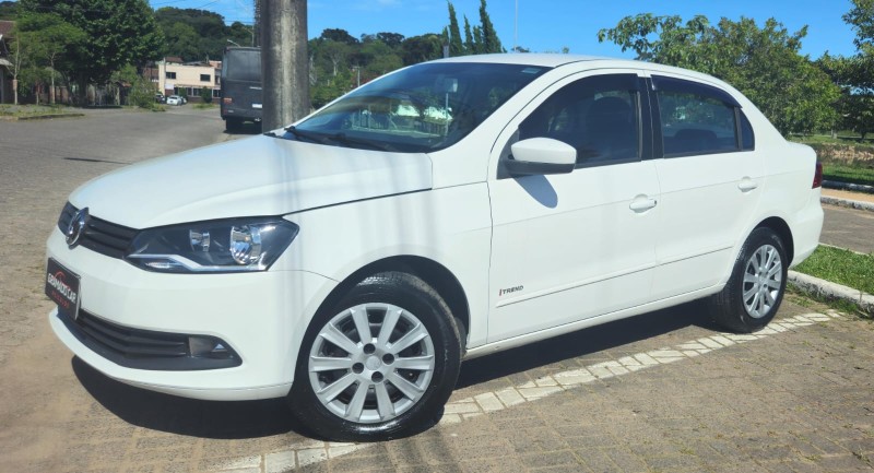 voyage 1.0 mi city 8v flex 4p manual 2013 canela