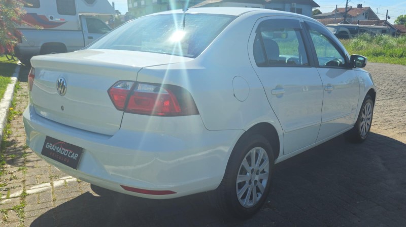 VOYAGE 1.0 MI CITY 8V FLEX 4P MANUAL - 2013 - CANELA