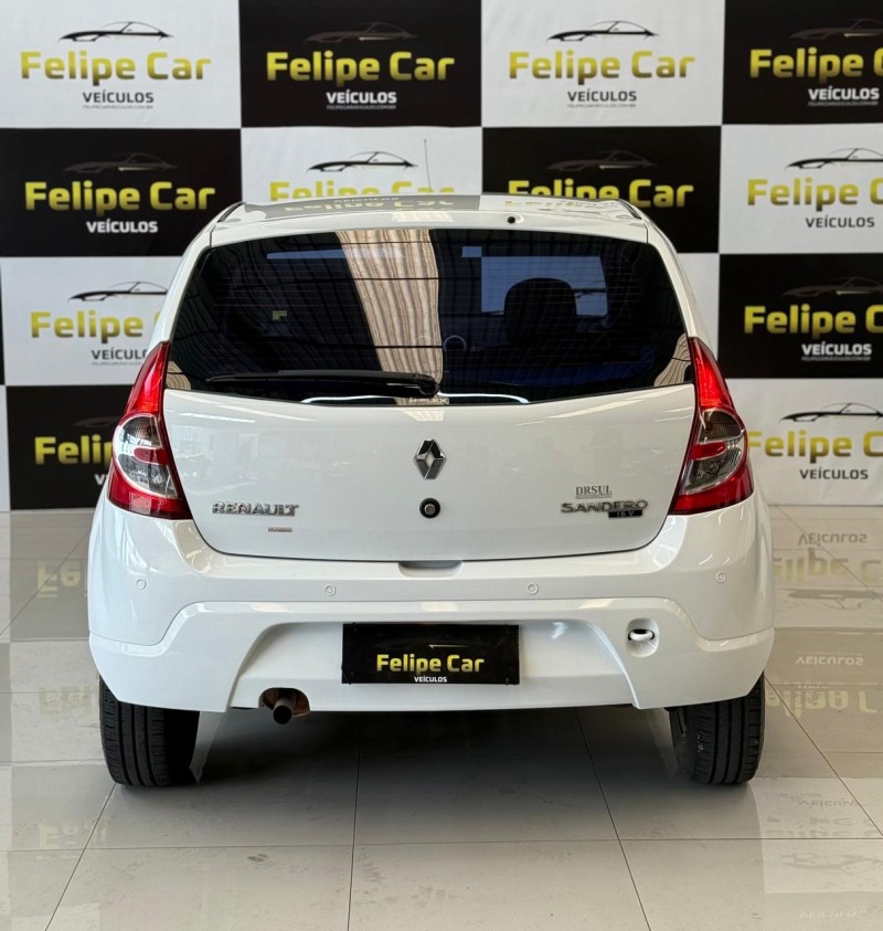 SANDERO 1.0 EXPRESSION 16V FLEX 4P MANUAL - 2011 - CAXIAS DO SUL