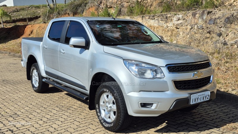 S10 2.4 LT 4X2 CD 8V FLEX 4P MANUAL - 2014 - SãO MARCOS