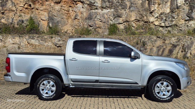 S10 2.4 LT 4X2 CD 8V FLEX 4P MANUAL - 2014 - SãO MARCOS
