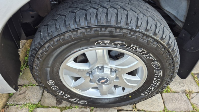 S10 2.4 LT 4X2 CD 8V FLEX 4P MANUAL - 2014 - SãO MARCOS