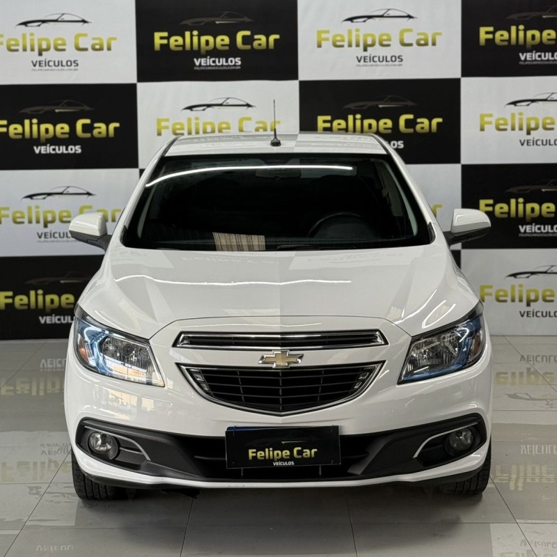 PRISMA 1.0 MPFI LT 8V FLEX 4P MANUAL - 2015 - CAXIAS DO SUL