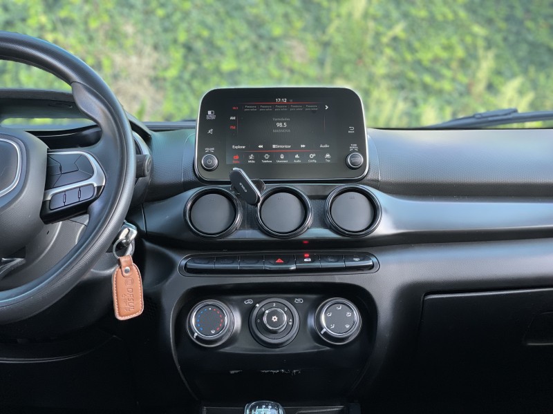 CRONOS 1.3 DRIVE 8V FLEX 4P MANUAL - 2023 - FARROUPILHA