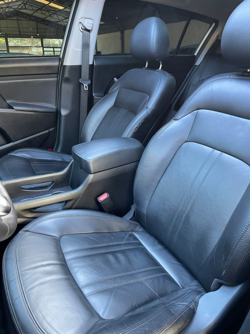 SPORTAGE 2.0 EX 4X2 16V FLEX 4P AUTOMÁTICO - 2014 - NOVO HAMBURGO