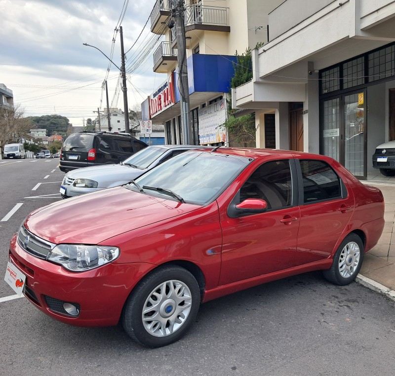 SIENA 1.8 MPI HLX 8V FLEX 4P MANUAL - 2007 - FLORES DA CUNHA