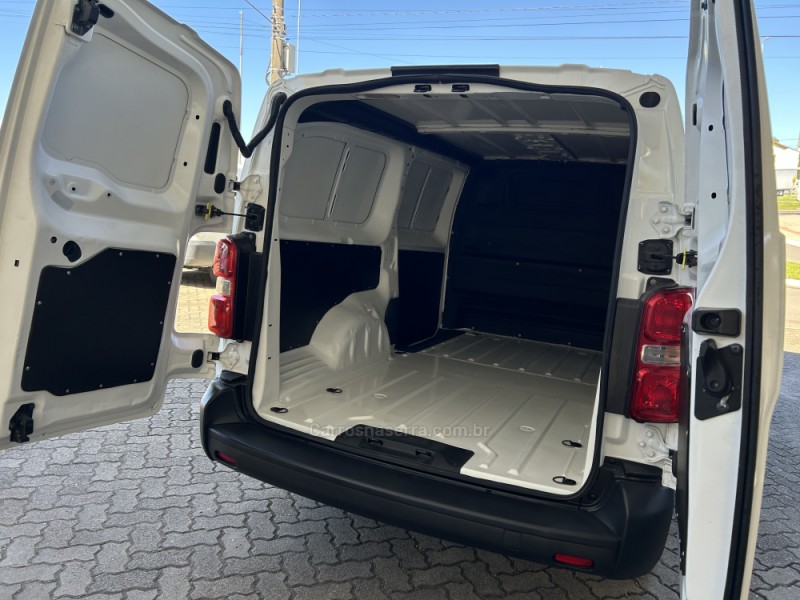 JUMPY 1.6 FURGÃO TURBO DIESEL BLUE HDI PACK - 2018 - FARROUPILHA