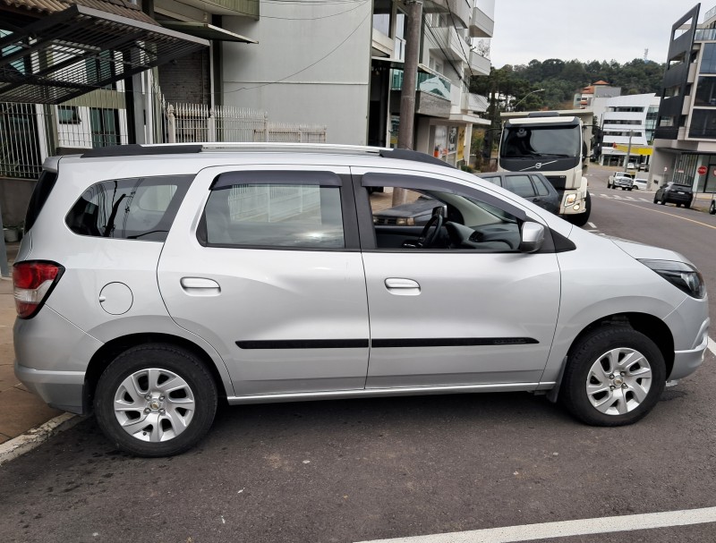 SPIN 1.8 LTZ 8V FLEX 4P AUTOMÁTICO - 2016 - FLORES DA CUNHA