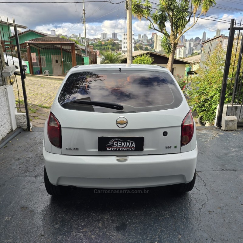 CELTA 1.0 MPFI VHC LIFE 8V FLEX 4P MANUAL - 2009 - CAXIAS DO SUL
