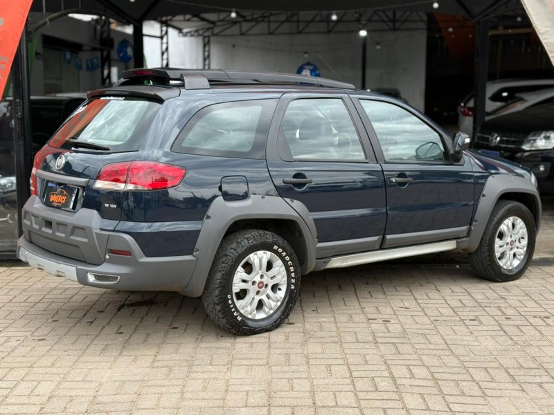 PALIO 1.8 MPI ADVENTURE WEEKEND 8V FLEX 4P MANUAL - 2011 - LAGOA VERMELHA