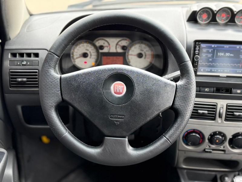 PALIO 1.8 MPI ADVENTURE WEEKEND 8V FLEX 4P MANUAL - 2011 - LAGOA VERMELHA