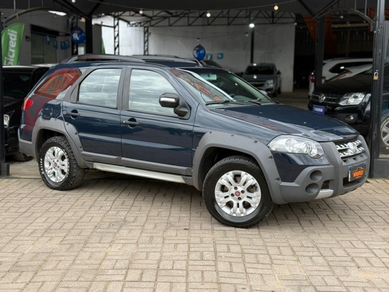 PALIO 1.8 MPI ADVENTURE WEEKEND 8V FLEX 4P MANUAL - 2011 - LAGOA VERMELHA