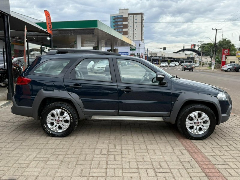 PALIO 1.8 MPI ADVENTURE WEEKEND 8V FLEX 4P MANUAL - 2011 - LAGOA VERMELHA