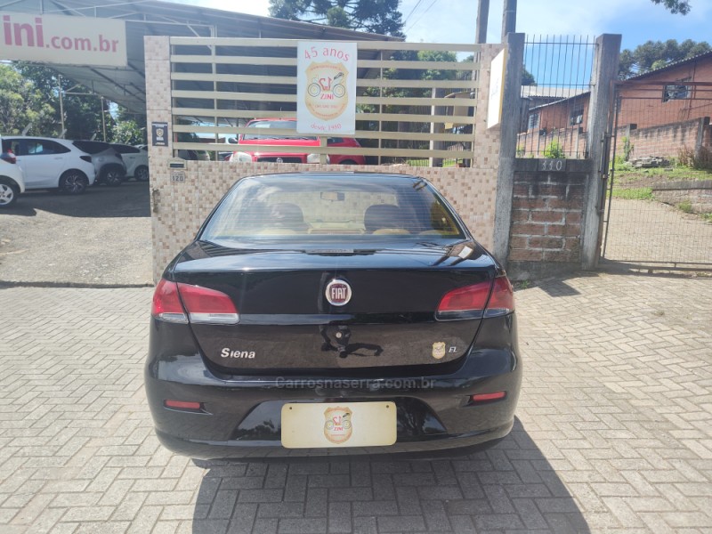SIENA 1.0 MPI EL 8V FLEX 4P MANUAL - 2013 - CANELA