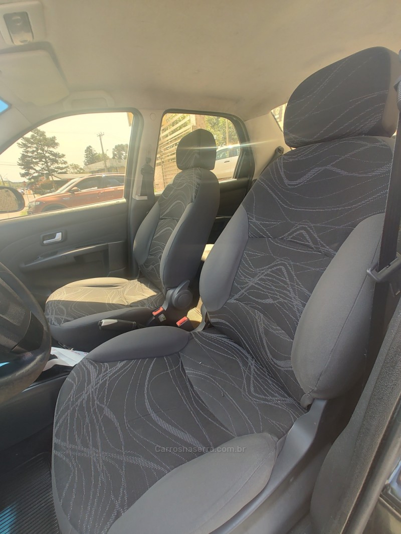 SIENA 1.0 MPI EL 8V FLEX 4P MANUAL - 2013 - CANELA