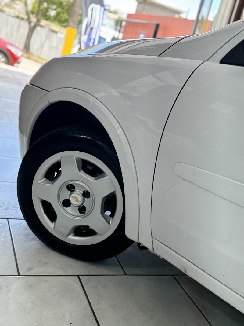 CORSA 1.4 MPFI MAXX SEDAN 8V FLEX 4P MANUAL - 2012 - CAXIAS DO SUL