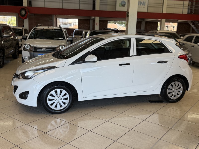 HB20 1.0 COMFORT 12V FLEX 4P MANUAL - 2013 - FARROUPILHA