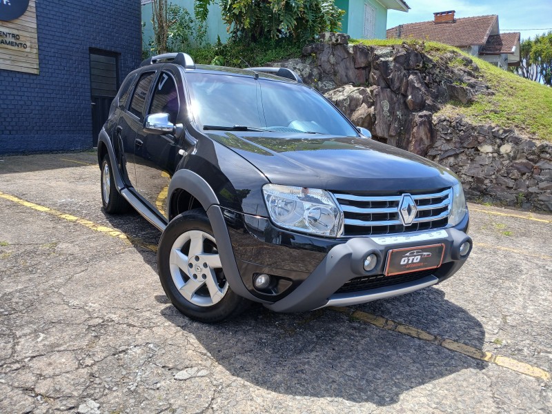 DUSTER 1.6 DYNAMIQUE 4X2 16V FLEX 4P MANUAL - 2013 - FARROUPILHA