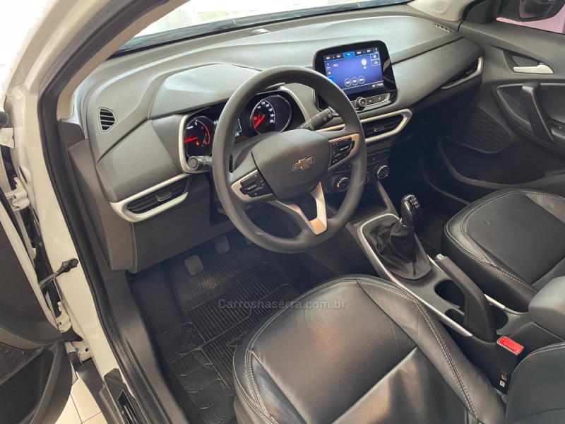 TRACKER 1.0 12V TURBO FLEX 4P MANUAL - 2022 - VERANóPOLIS