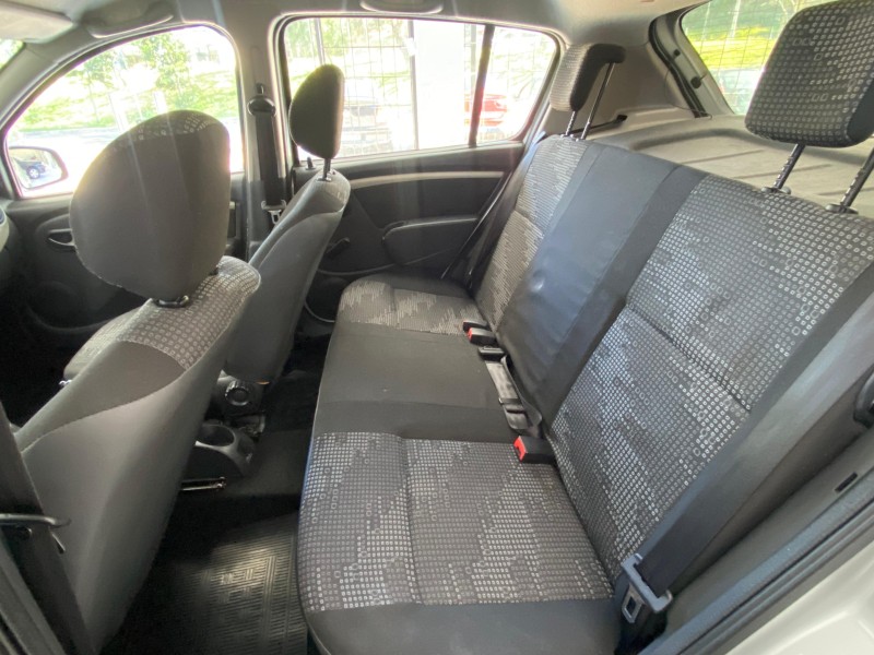 SANDERO 1.6 EXPRESSION 8V FLEX 4P MANUAL - 2010 - CAXIAS DO SUL