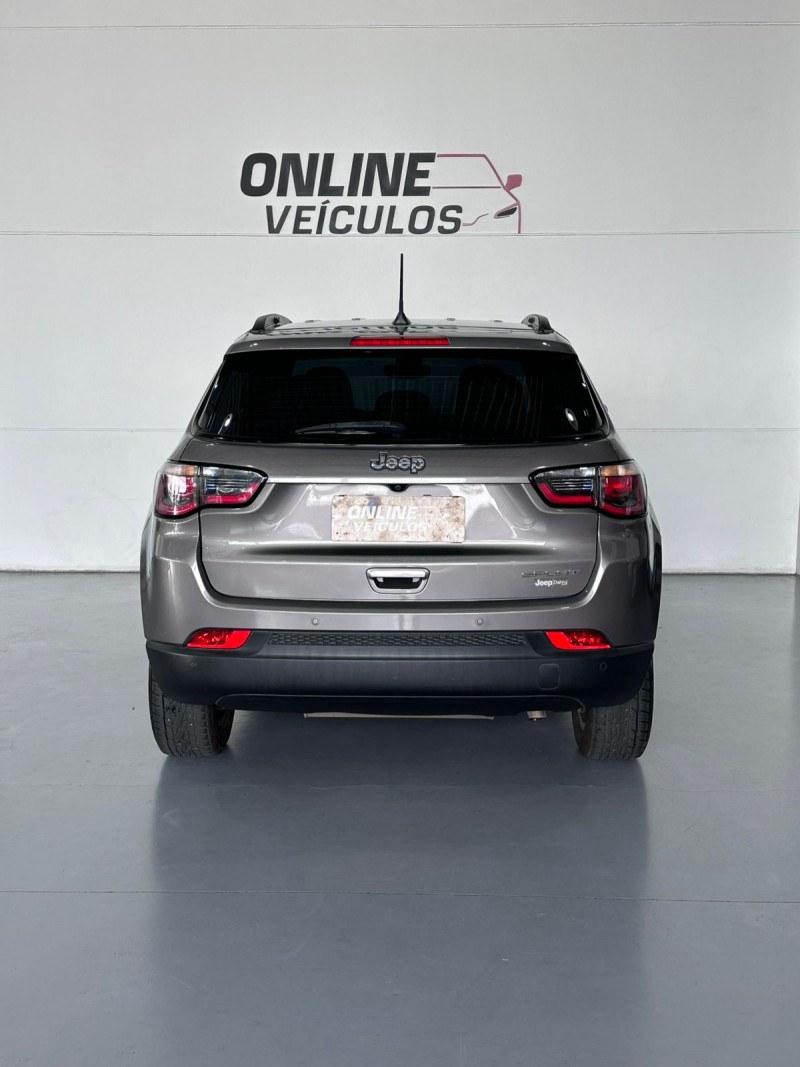 COMPASS 2.0 16V FLEX SPORT AUTOMÁTICO - 2019 - FARROUPILHA