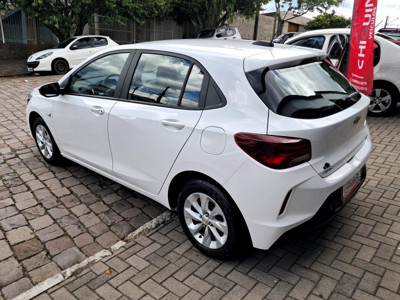 ONIX 1.0 LTZ 12V TURBO FLEX 4P MANUAL - 2022 - CAXIAS DO SUL