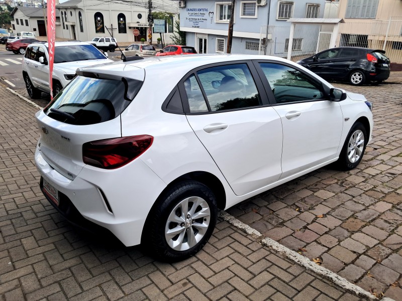 ONIX 1.0 LTZ 12V TURBO FLEX 4P MANUAL - 2022 - CAXIAS DO SUL