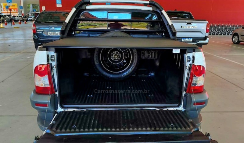 STRADA 1.8 MPI ADVENTURE LOCKER CD 16V FLEX 2P MANUAL - 2013 - CAXIAS DO SUL