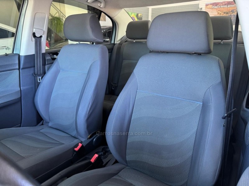 POLO 1.6 MI 8V FLEX 4P MANUAL - 2011 - SãO LEOPOLDO