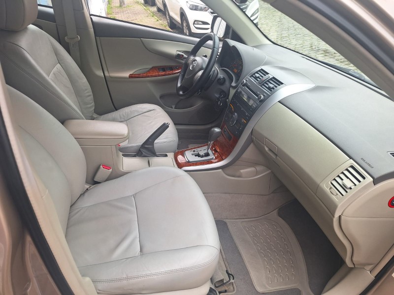 COROLLA 2.0 ALTIS 16V FLEX 4P AUTOMÁTICO - 2011 - CAXIAS DO SUL