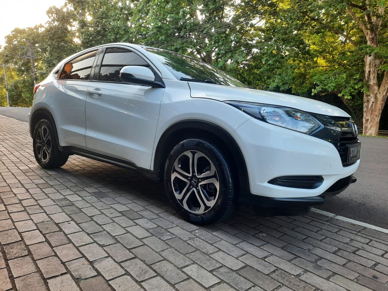 HR-V 1.8 16V FLEX LX 4P AUTOMÁTICO - 2017 - DOIS IRMãOS