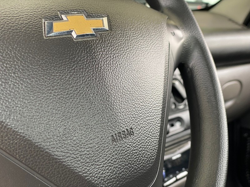 CLASSIC 1.0 MPFI LS 8V FLEX 4P MANUAL - 2013 - CAXIAS DO SUL