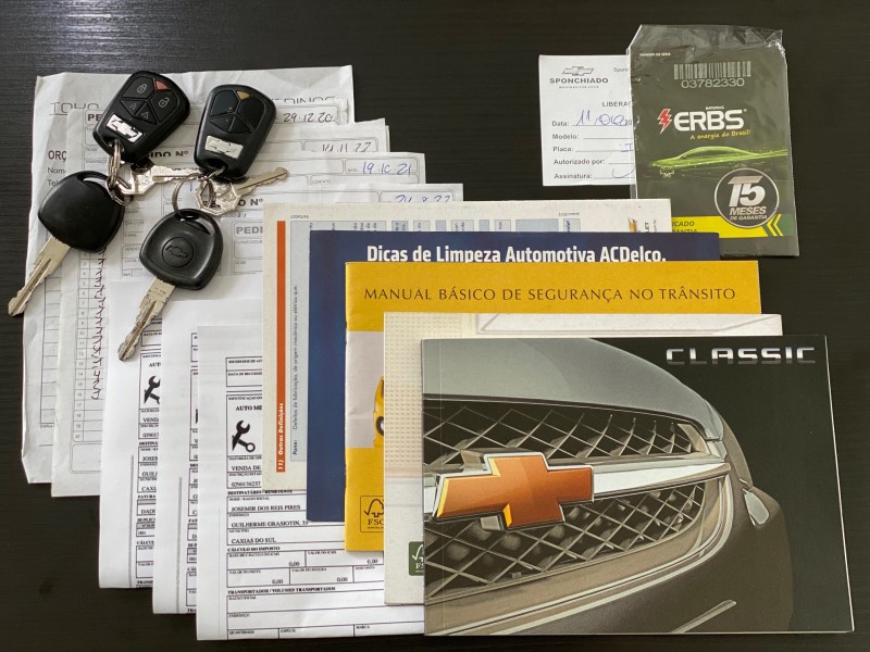 CLASSIC 1.0 MPFI LS 8V FLEX 4P MANUAL - 2013 - CAXIAS DO SUL