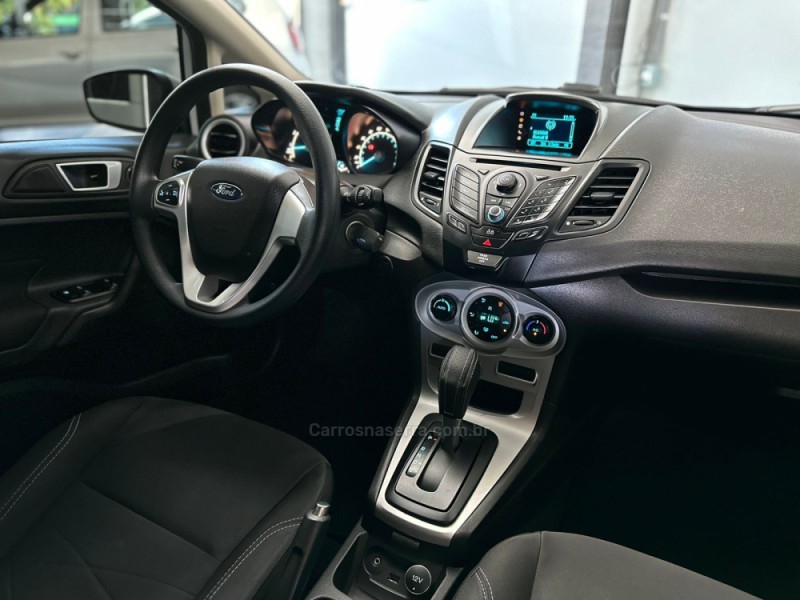 FIESTA 1.6 SE SEDAN 16V FLEX 4P AUTOMÁTICO - 2014 - NOVO HAMBURGO