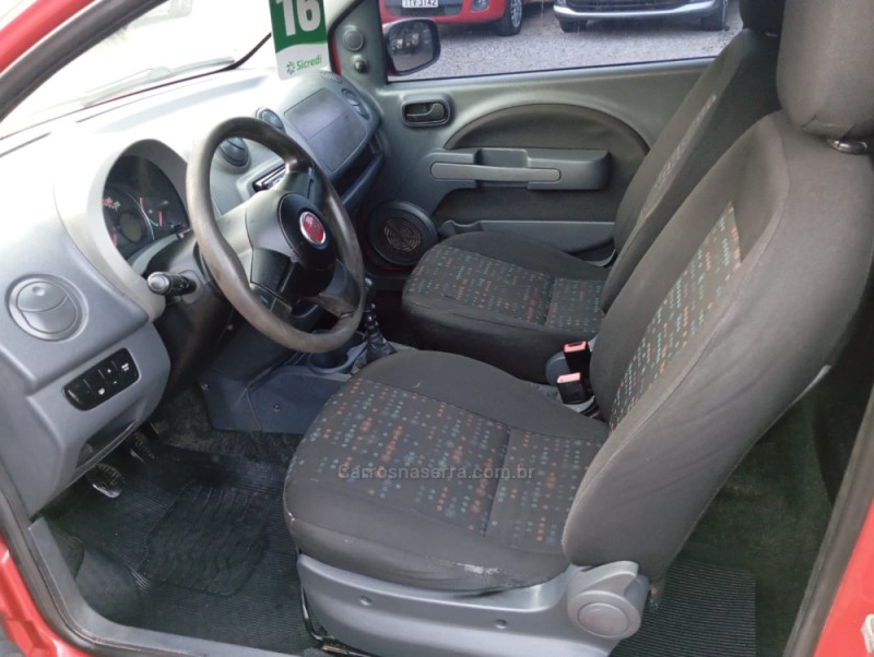 UNO 1.0 EVO VIVACE 8V FLEX 2P MANUAL - 2016 - PICADA CAFé