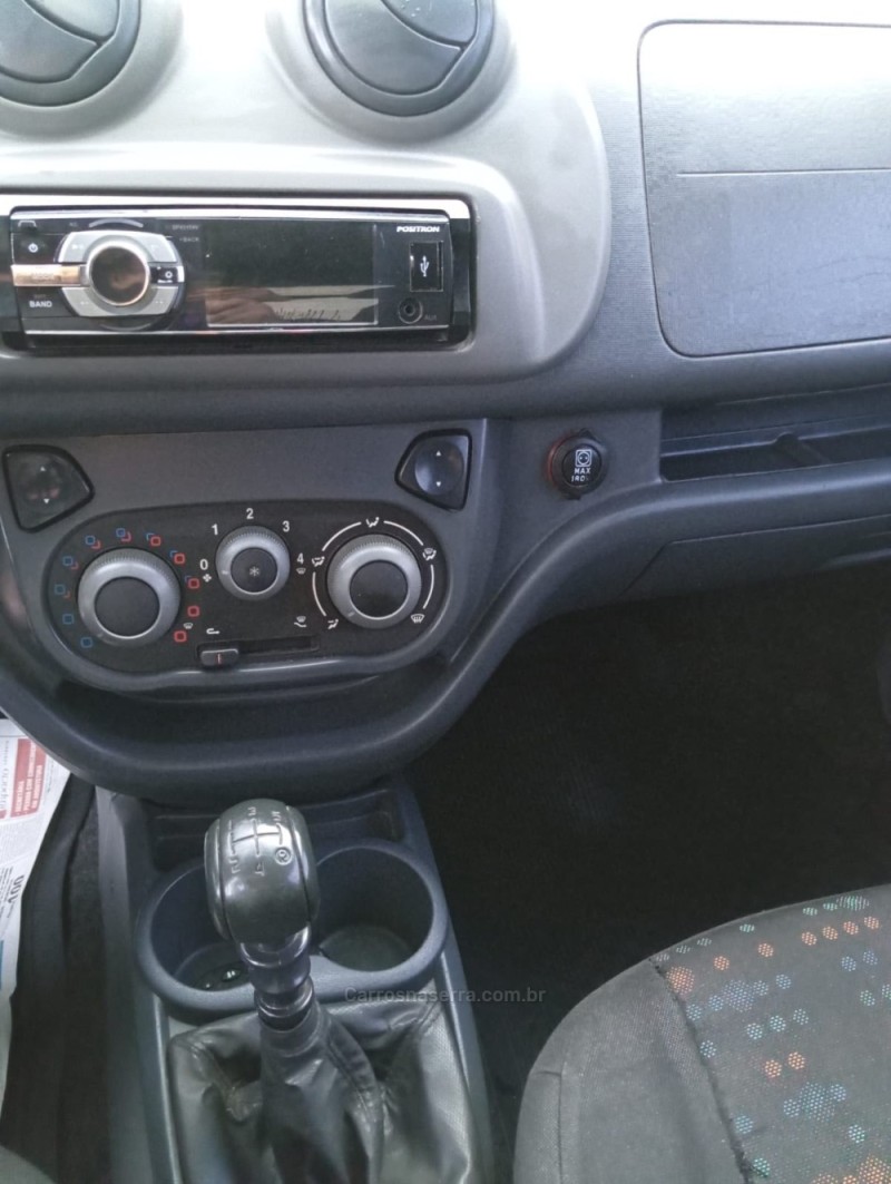 UNO 1.0 EVO VIVACE 8V FLEX 2P MANUAL - 2016 - PICADA CAFé