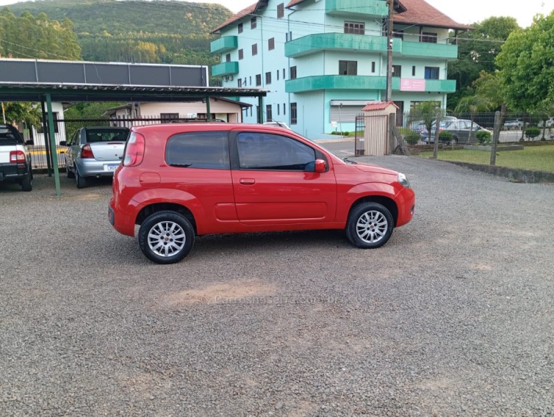 UNO 1.0 EVO VIVACE 8V FLEX 2P MANUAL - 2016 - PICADA CAFé
