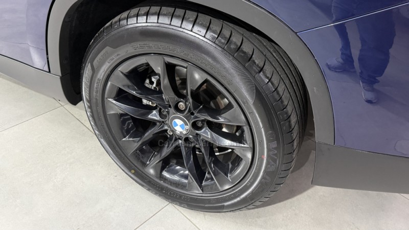 X1 2.0 16V TURBO ACTIVEFLEX SDRIVE20I 4P AUTOMÁTICO - 2015 - SAPIRANGA