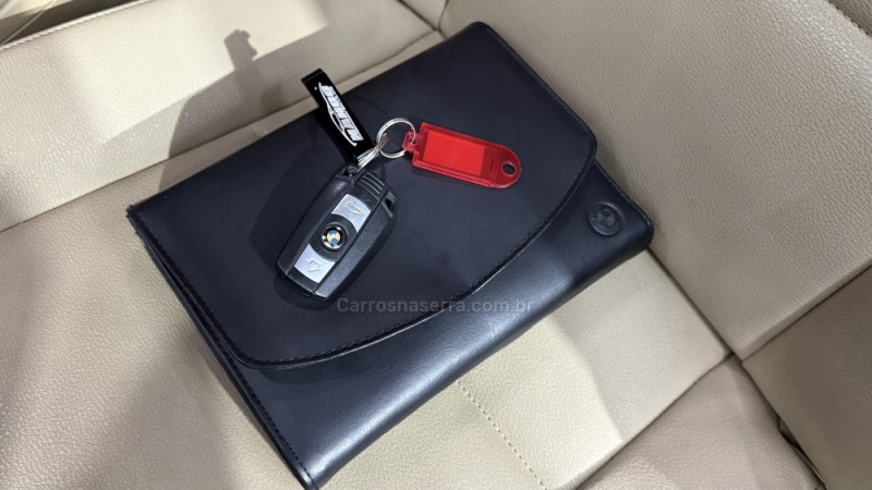 X1 2.0 16V TURBO ACTIVEFLEX SDRIVE20I 4P AUTOMÁTICO - 2015 - SAPIRANGA