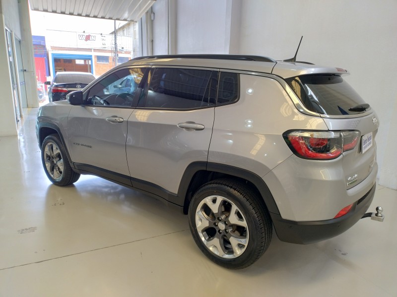 COMPASS 2.0 16V DIESEL LONGITUDE 4X4 AUTOMÁTICO - 2020 - BENTO GONçALVES