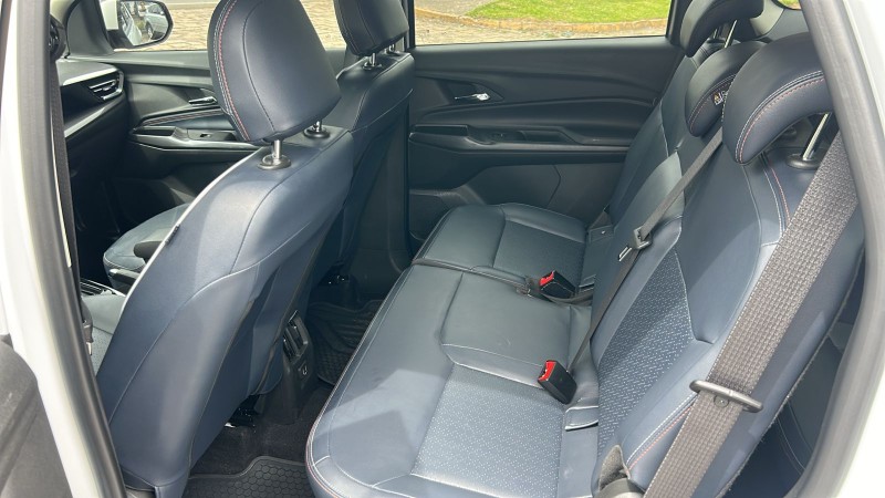 SPIN 1.8 PREMIER 8V FLEX 4P AUTOMÁTICO - 2025 - FARROUPILHA