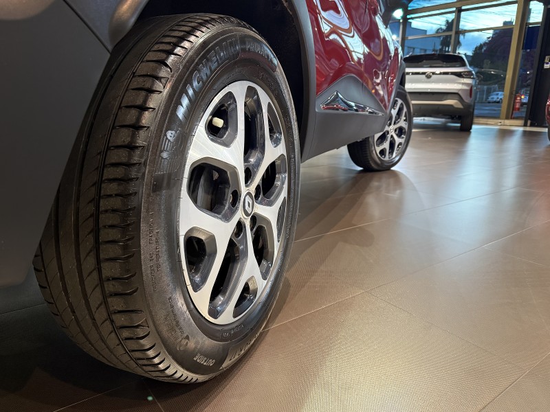 CAPTUR 1.3 INTENSE TURBO 16V FLEX 5P AUTOMÁTICO - 2022 - FARROUPILHA