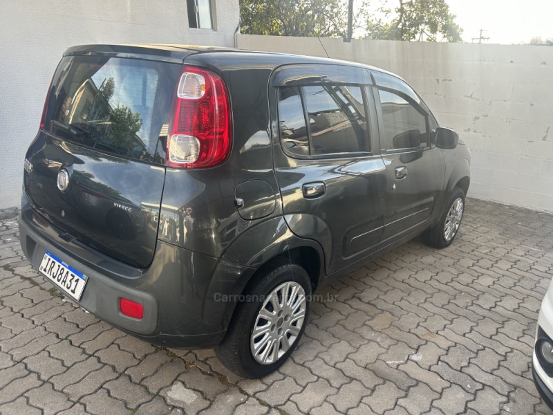 UNO 1.0 EVO VIVACE 8V FLEX 4P MANUAL - 2011 - CAXIAS DO SUL