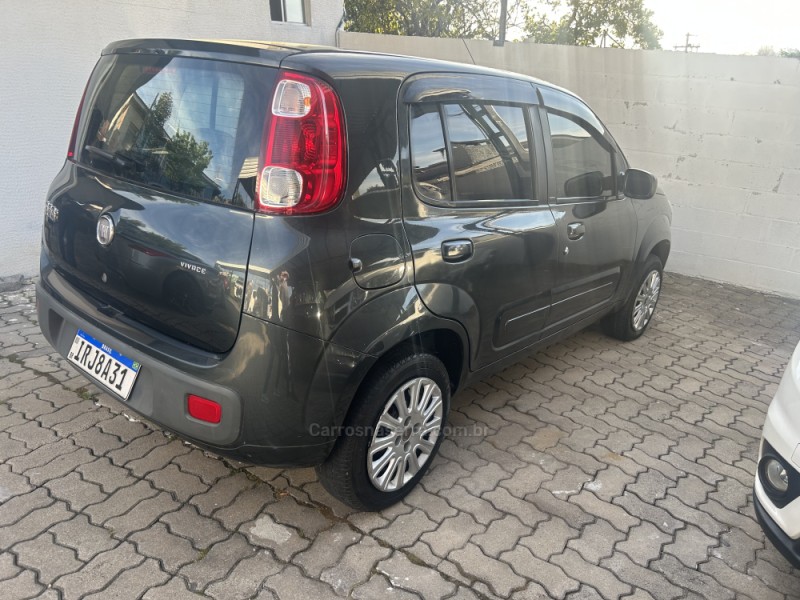 UNO 1.0 EVO VIVACE 8V FLEX 4P MANUAL - 2011 - CAXIAS DO SUL