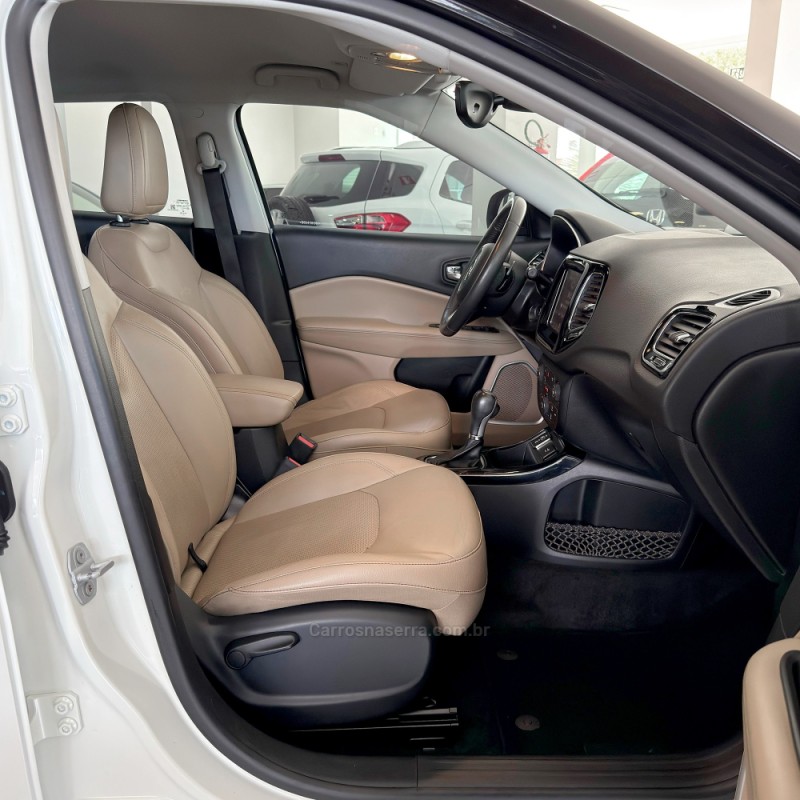 COMPASS 2.0 16V FLEX LIMITED AUTOMÁTICO - 2017 - FLORES DA CUNHA