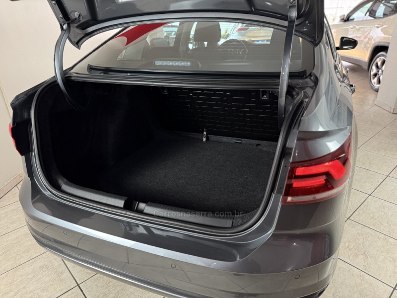 VIRTUS 1.6 MSI FLEX 4P AUTOMÁTICO - 2022 - GUAPORé