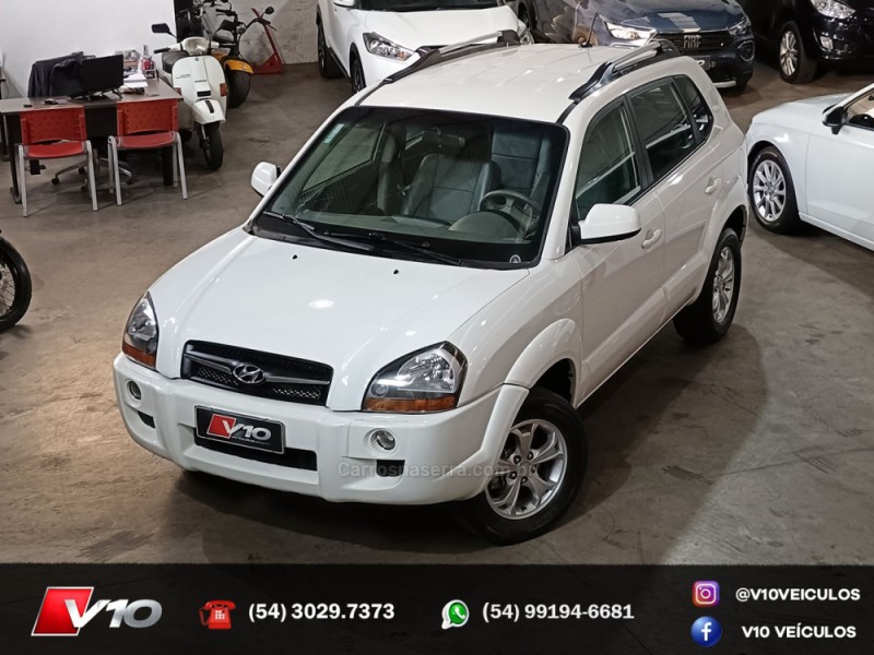 TUCSON 2.0 MPFI GLS 16V 143CV 2WD FLEX 4P AUTOMÁTICO - 2015 - CAXIAS DO SUL