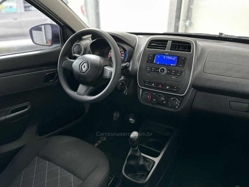 KWID 1.0 12V SCE FLEX ZEN MANUAL - 2020 - NOVO HAMBURGO