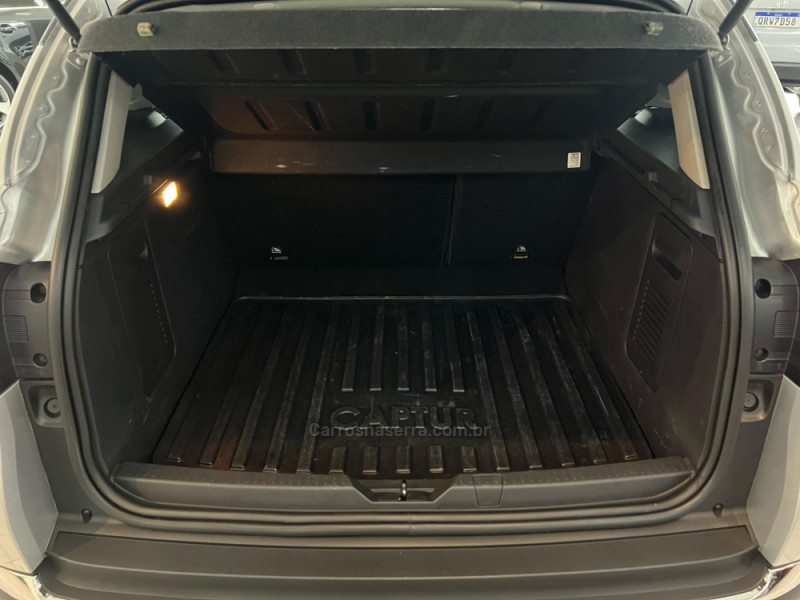 CAPTUR 1.6 16V FLEX INTENSE AUTOMÁTICO - 2018 - CAXIAS DO SUL